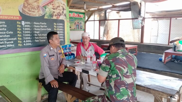 Bhabinkamtibmas Polsek Serang Baru Laksanakan Problem Solving Permasalahan Keluarga di Desa Jayamulya