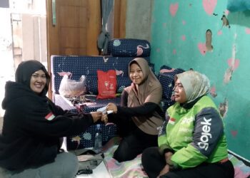 Solidaritas Tanpa Batas: Mimih Santi dan Lady Biker Bekasi Berbagi Kasih untuk Rekan yang Sedang Memulihkan Diri
