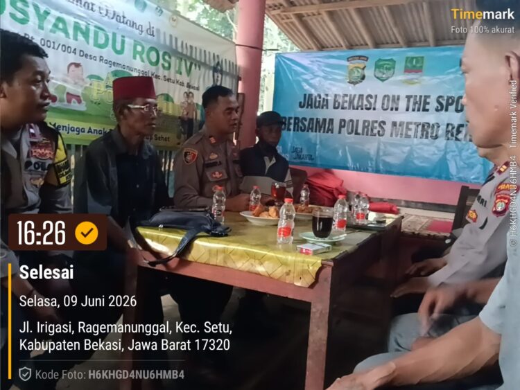 Kapolsek Setu Gelar silaturahmi dan Jaga Bekasi On The Spot di desa Ragemanunggal, sampaikan Pesan Kamtibmas dan Program Baru