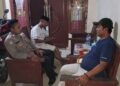 Jaga Bekasi Jaga Jakarta On The Spot, Bhabinkamtibmas Sukatenang Sambangi Pos Satkamling