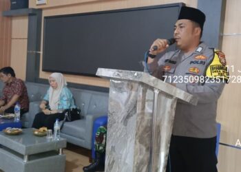 JAGA JAKARTA JAGA BEKASI ON THE SPOT: RAPAT MINGGON DESA MUKTIJAYA, POLISI AJAK JAGA KAMTIBMAS JELANG PILKADES