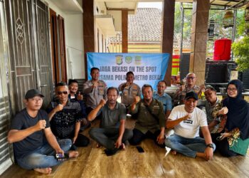 Jaga Bekasi On The Spot, Polsek Kedungwaringin Ajak Warga Waringinjaya Jaga Kamtibmas dari Lingkungan Keluarga