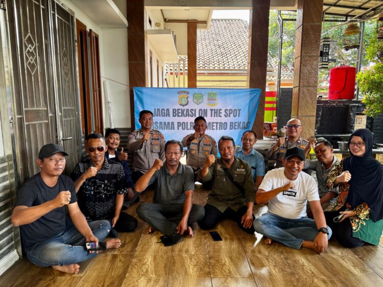 Jaga Bekasi On The Spot, Polsek Kedungwaringin Ajak Warga Waringinjaya Jaga Kamtibmas dari Lingkungan Keluarga