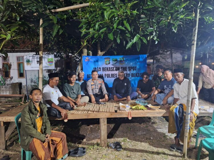 Dini Hari di Kedung Bokor, Jaga Bekasi On The Spot Hadirkan Polisi Lebih Dekat dengan Warga Pesisir
