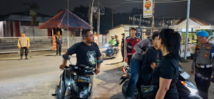 Menjaga Malam Tetap Aman, Patroli OKJ dan KRYD Polsek Tambelang Cegah Kejahatan Jalanan
