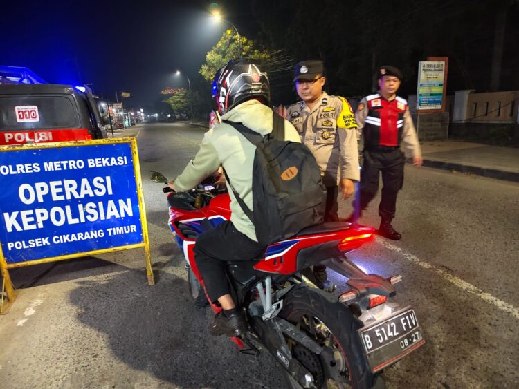 Jaga Jakarta Jaga Bekasi, Patroli OKJ Polsek Cikarang Timur Amankan Motor Tanpa Surat di Jalur Citarik