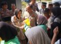 Perkuat Sinergi Sabuk Kamtibmas, Kapolres Metro Bekasi Gelar Jum’at Peduli san Salurkan 300 Paket Sembako 