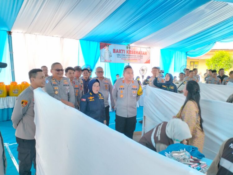 Sambut Hari Bhayangkara ke-80, Polsek Mesuji Raya Gelar Khitanan Massal dan Cek Kesehatan Gratis