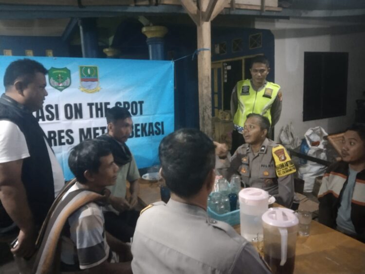 Jaga Bekasi On The Spot, Polsek Cikarang Pusat Sambangi Warga Pasirtanjung