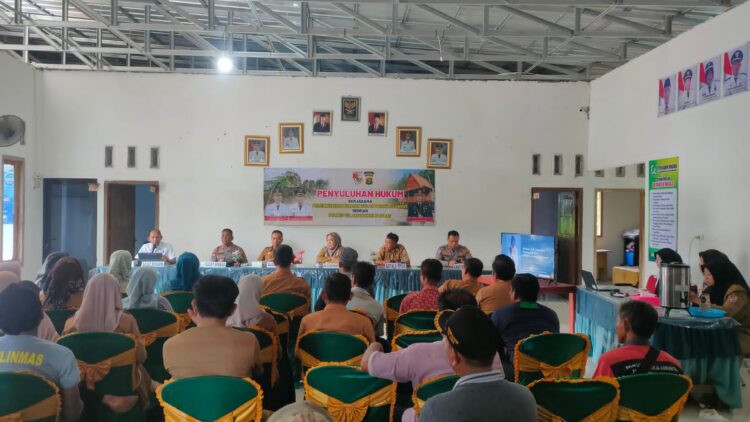 Polres Tulang Bawang Barat Gelar Penyuluhan Hukum di Tiyuh Gading Kencana agar Warga Memiliki Wawasan dan Sadar Hukum