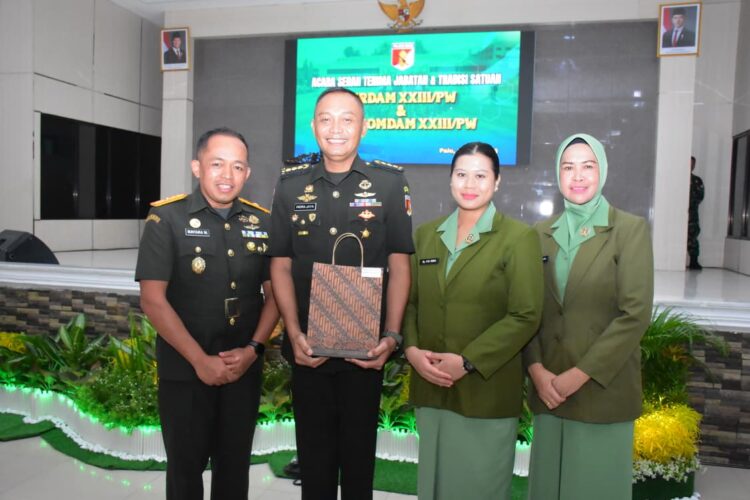 Danrem 132/Tdl Hadiri Sertijab dan Tradisi Satuan Irdam XXIII/PW serta Danpomdam XXIII/PW, Wujud Regenerasi Kepemimpinan TNI AD