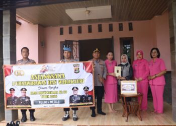 Peringatan Hari Bhayangkara Ke 80 Tahun 2026, Kapolres Mesuji Anjangsana Ke Purnawirawan dan Warakawuri Polri