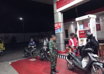 Patroli Malam Anggota Koramil 03/Ngadirojo Ciptakan Rasa Aman di Wilayah