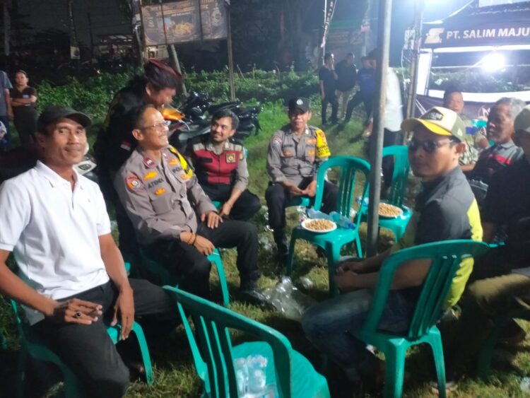 Polsek Babelan Amankan Pesta Rakyat Sedekah Bumi Baritan di Pulo Timaha