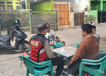 Jaga Jakarta Jaga Bekasi, Kapolsubsektor Pondok Ungu Permai Gelar Jaga Bekasi On The Spot Malam Hari