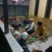Jaga Jakarta Jaga Bekasi, Ngopi Kamtibmas di Sukawijaya, Bhabinkamtibmas Ajak Warga Waspadai Curanmor hingga Penipuan Online