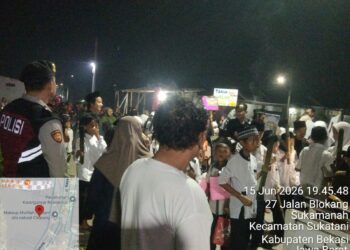 Polsek Sukatani Kawal Pawai Obor 1 Muharam di Perumahan Griya Maha Karya
