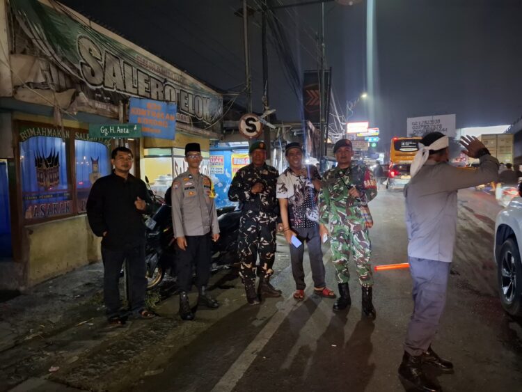 Polsek Cikarang Selatan Amankan Pawai Obor, Pawai Ta’aruf dan Tabligh Akbar 1 Muharram 1448 H