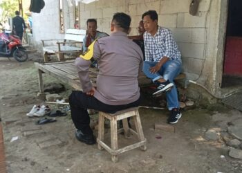 JAGA JAKARTA JAGA BEKASI, Bhabinkamtibmas Cabangbungin Sambangi Warga Setiajaya untuk Jaga Kamtibmas Kondusif
