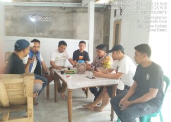 Jaga Jakarta Jaga Bekasi On The Spot, Bhabinkamtibmas Cikarageman Sambangi Pemuda Karang Taruna