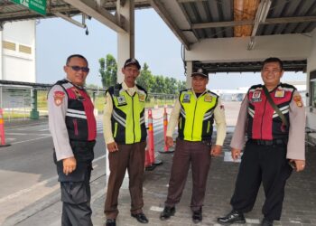 Jaga Jakarta Jaga Bekasi, Sat Pamobvit Polres Metro Bekasi Patroli Obvitnas hingga Sentra Ekonomi