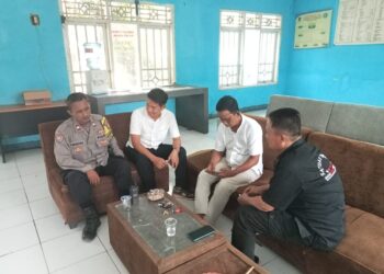 Sapa Warga di Mekarjaya, Bhabinkamtibmas Ajak Masyarakat Rawat Keamanan Bersama