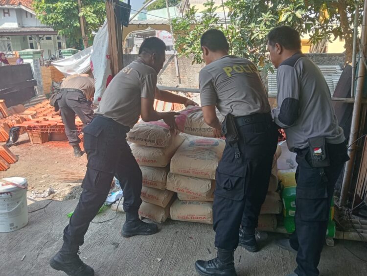 Pebayuran Bantu Pembangunan Mushola Al-Hikmah melalui Bhakti Religi Hari Bhayangkara ke-80