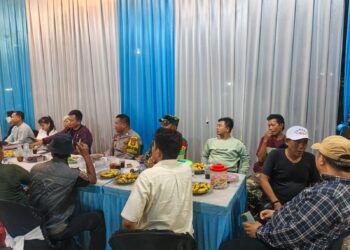 Bhabinkamtibmas Babelan Beri Pengamanan Hiburan Jaipongan di Kebalen