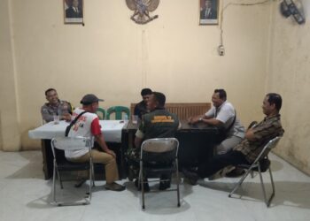 Jaga Jakarta Jaga Bekasi, Bhabinkamtibmas dan Babinsa Perkuat Sinergi Kamtibmas di Desa Bojongsari