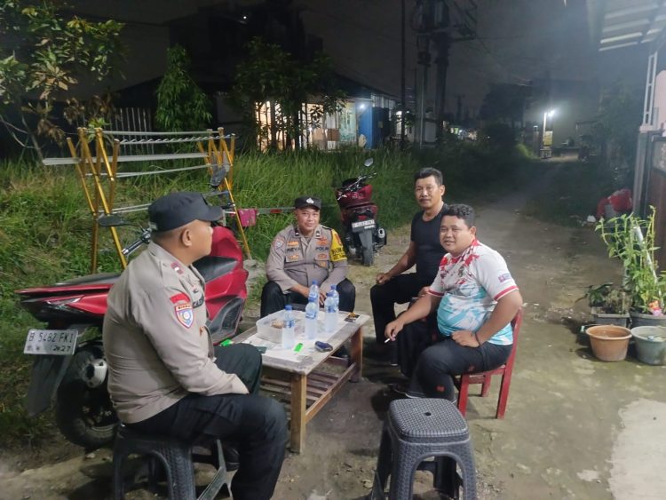 POLSEK TAMBUN SELATAN INTENSIFKAN PATROLI KRYD UNTUK ANTISIPASI GANGGUAN KAMTIBMAS DAN KEJAHATAN JALANAN