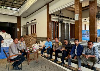 On The Spot di Waringinjaya, Polsek Kedungwaringin Ajak Warga Lindungi Keluarga dari Tawuran hingga Narkoba