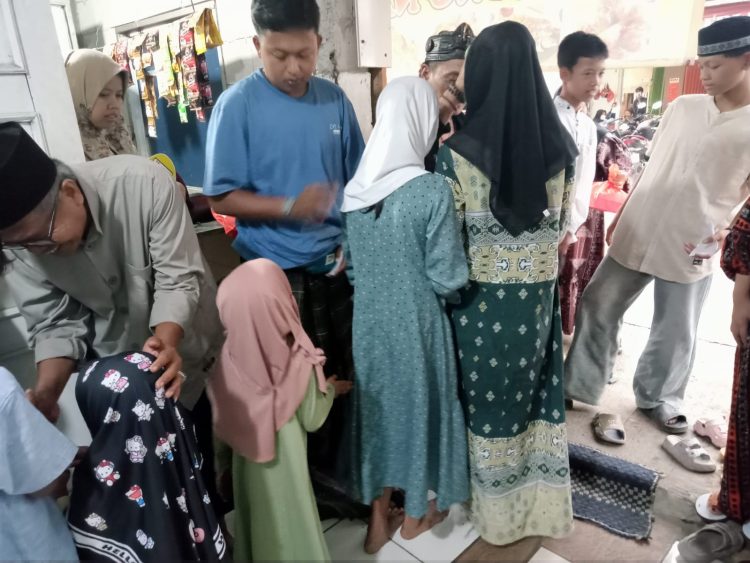 Momen 10 Muharram,ketua Pejuang Siliwangi Cikarang Selatan Gelar Santunan Anak Yatim dan Dhuafa