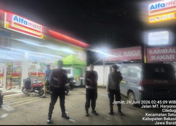Jaga Bekasi On The Spot, Patroli Biru Polsek Setu Sisir Titik Rawan pada Dini Hari