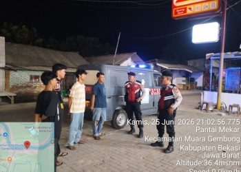 Jaga Jakarta Jaga Bekasi, Patroli Biru Polsek Muara Gembong Sambangi Pertokoan dan Pemuda