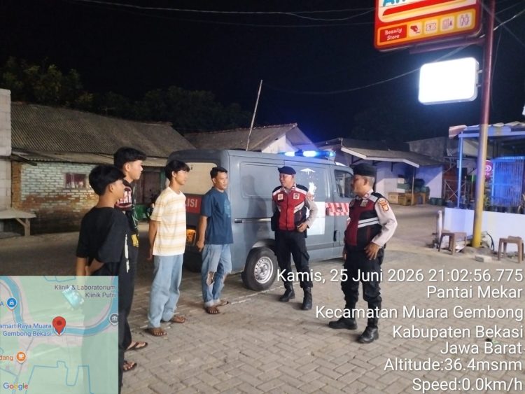 Jaga Jakarta Jaga Bekasi, Patroli Biru Polsek Muara Gembong Sambangi Pertokoan dan Pemuda