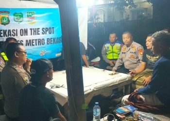 Jaga Bekasi On The Spot, Waka Polsek Serang Baru Perkuat Satkamling Leungsir Jelang Pilkades