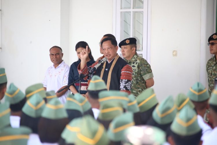 Mendagri Tito Dorong Mahasiswa Unhan NTT Perluas Pilihan Karier