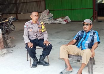 Jaga Jakarta Jaga Bekasi, Bhabinkamtibmas Kedungwaringin Pererat Silaturahmi dan Kamtibmas Bersama Warga Mekarjaya