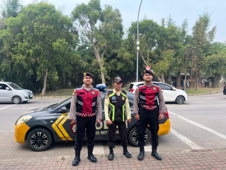 Jaga Jakarta Jaga Bekasi, Patroli Dialogis Polres Metro Bekasi Sasar Perempatan Pamahan