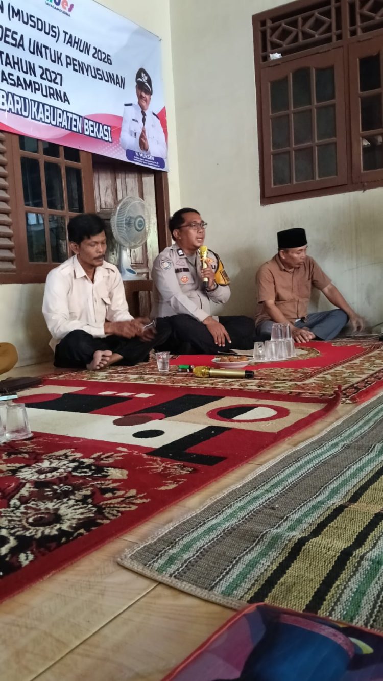 Bhabinkamtibmas Jayasampurna Hadiri Musdus, Serap Aspirasi Warga untuk Pembangunan 2027