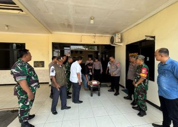 Jaga Jakarta Jaga Bekasi: Forkopimcam Serang Baru Beri Ucapan Hari Bhayangkara ke-80 di Polsek Serang Baru