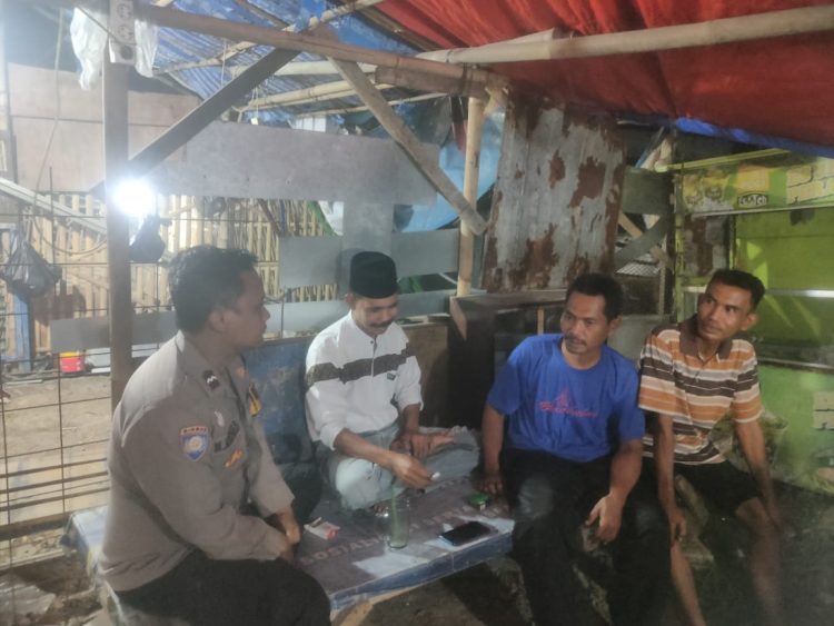 Jaga Jakarta Jaga Bekasi: Bhabinkamtibmas Srimukti Sambangi Tokoh Masyarakat, Sampaikan Imbauan Kamtibmas