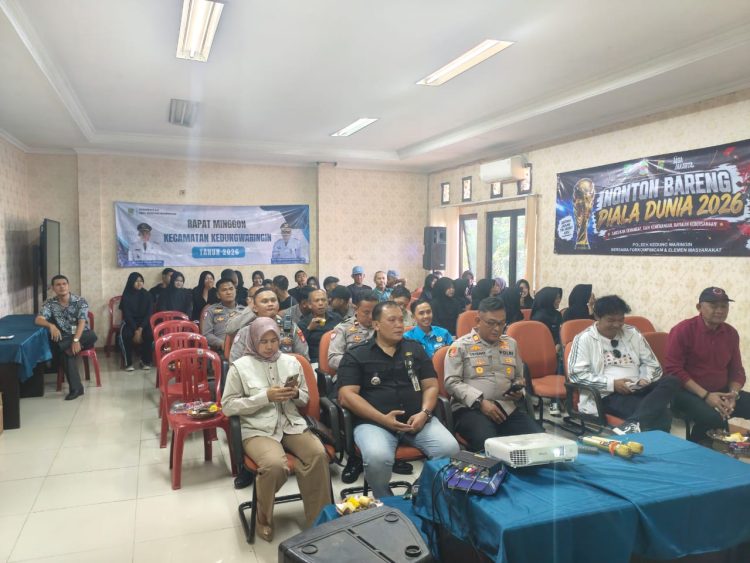 Jaga Jakarta Jaga Bekasi, Polsek Kedungwaringin Nobar Piala Dunia 2026 Bersama Forkopimcam dan Elemen Masyarakat