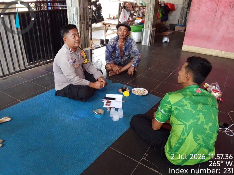 Jaga Bekasi On The Spot, Bhabinkamtibmas Polsek Setu Sambangi Warga Desa Burangkeng