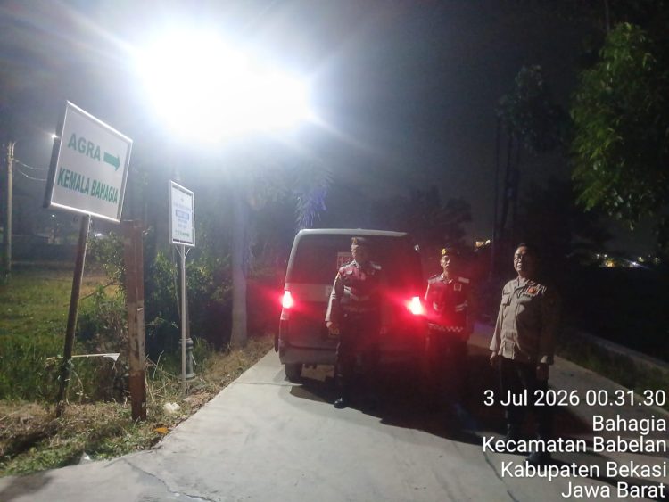 Jaga Jakarta Jaga Bekasi, Patroli Biru Polsek Babelan Perkuat Pengawasan Dini Hari