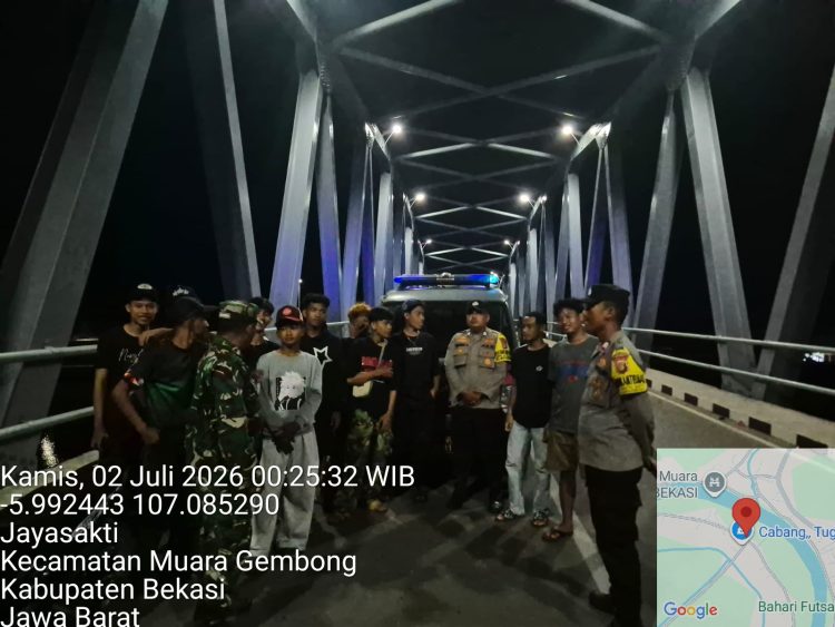 Jaga Jakarta Jaga Bekasi, Patroli Biru Polsek Muara Gembong Perkuat Pengawasan di Jembatan Pantai Mekar–Pantai Bakti