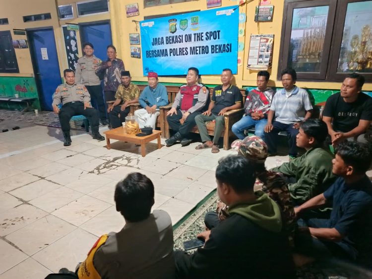Jaga Jakarta Jaga Bekasi, Polsek Pebayuran Ajak Warga Hidupkan Siskamling Lewat Jaga Bekasi On The Spot