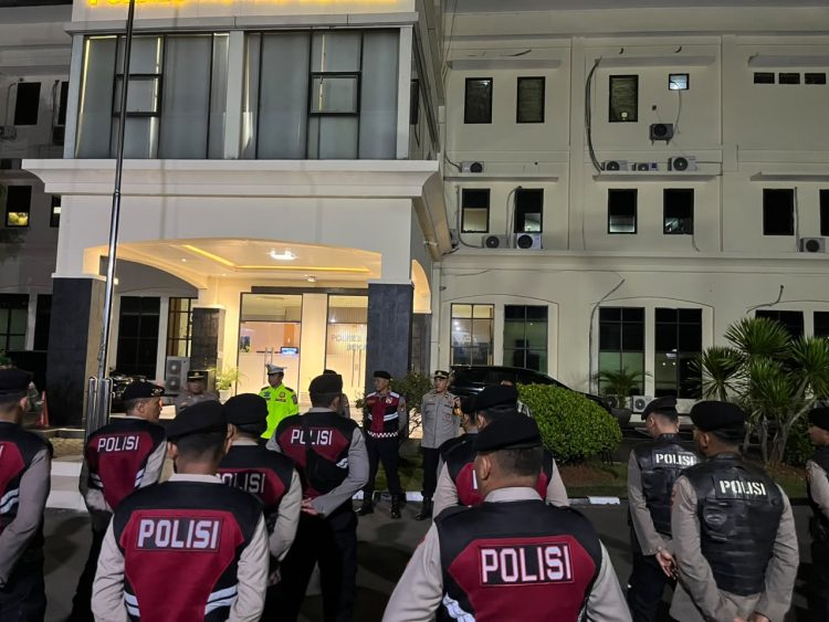 Jaga Jakarta Jaga Bekasi, Patroli KRYD Polres Metro Bekasi Amankan Dua Pemuda Diduga Bawa Tembakau Sintetis