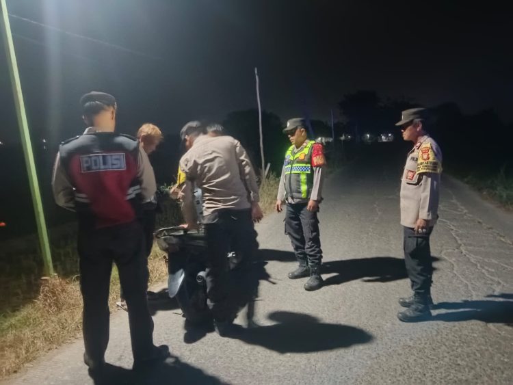 Polsek Pebayuran Gelar Operasi Kejahatan Jalanan di Jalur Rawan