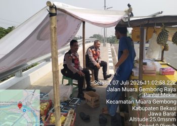 Polsek Muaragembong Gelar Patroli Dialogis Cegah Gangguan Kamtibmas